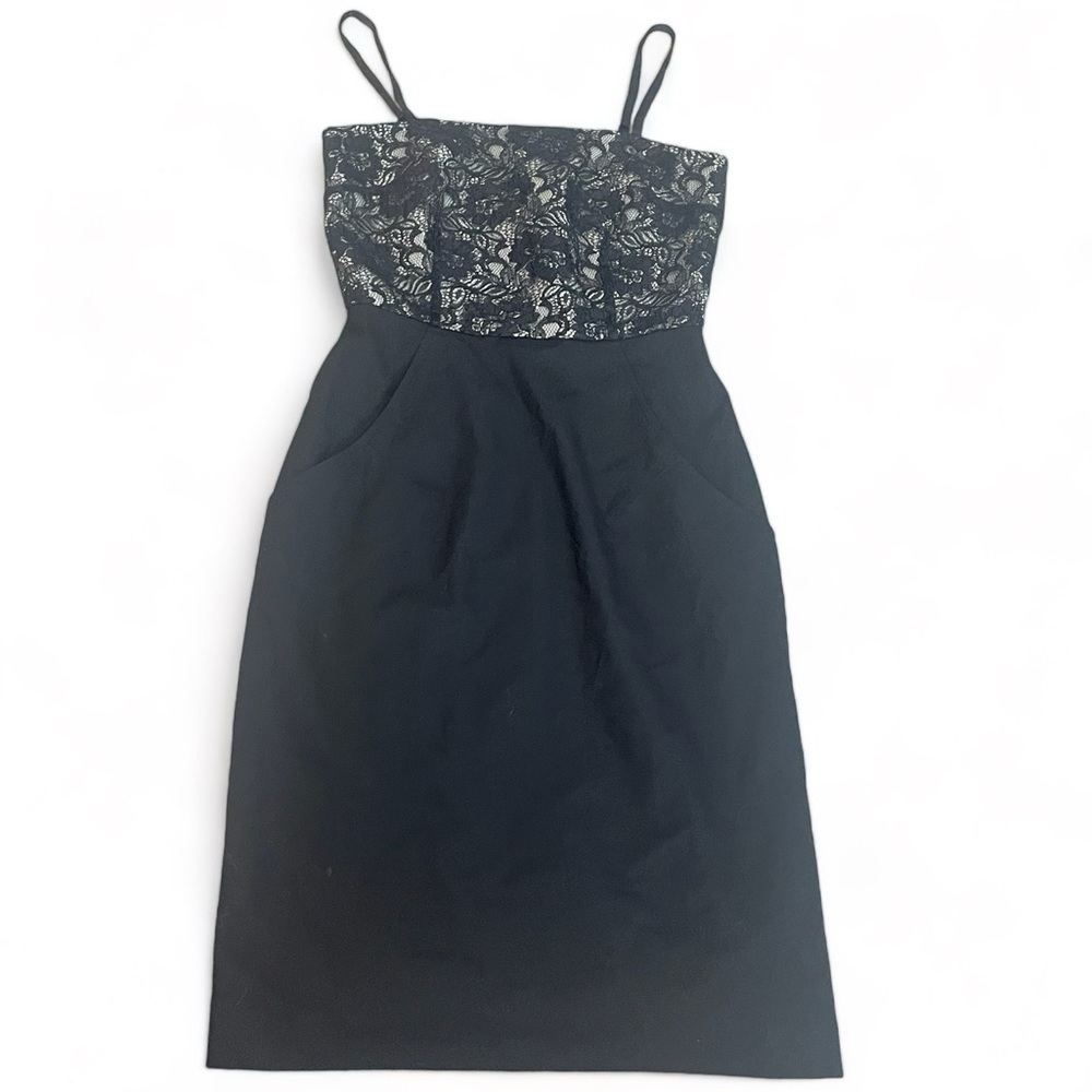 LAUNDRY by Shelli Segal Black Lace Pockets Spaghetti Strap size 0‎ Date Wedding